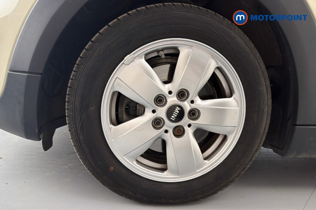 Mini Hatchback Cooper Classic Manual Petrol Hatchback - Stock Number (1627557) - 47th supplementary image