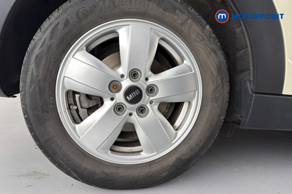 Mini Hatchback Cooper Classic Manual Petrol Hatchback - Stock Number (1627557) - 49th supplementary image