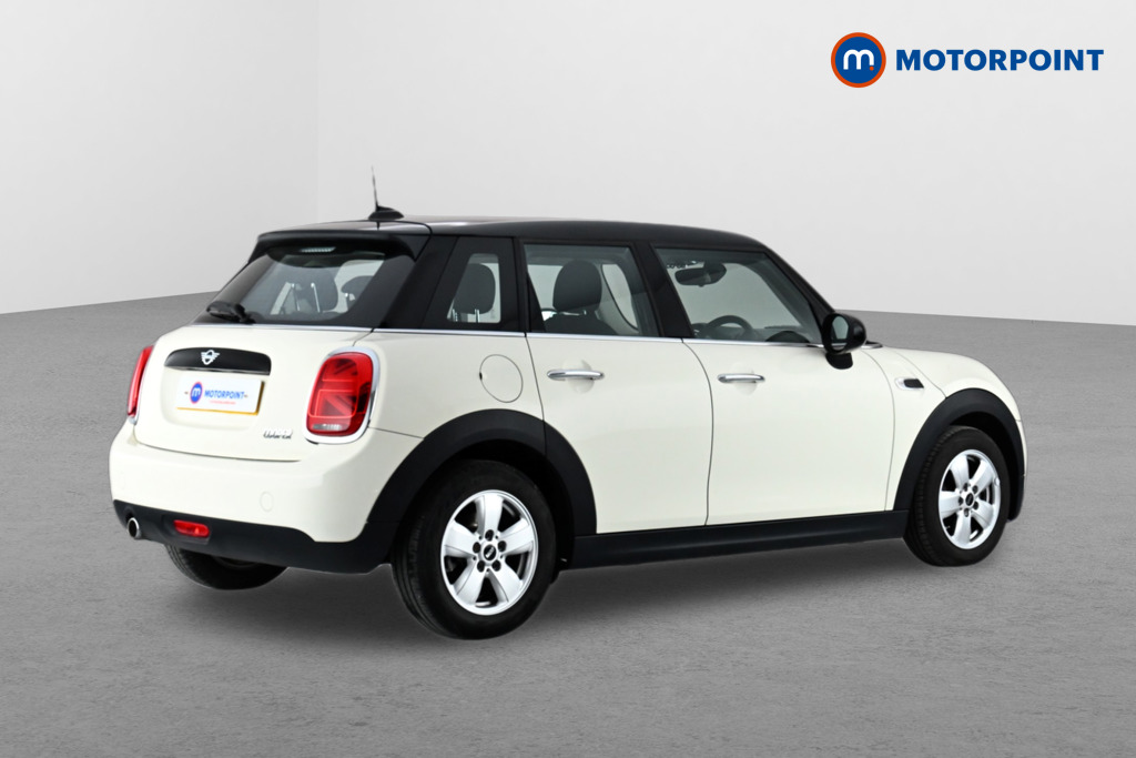 Mini Hatchback Cooper Classic Manual Petrol Hatchback - Stock Number (1627557) - Drivers side rear corner