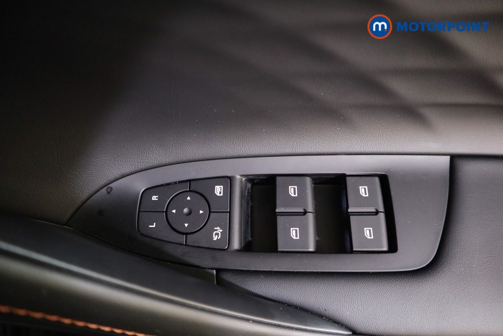 Mg Motor Uk HS Trophy Automatic Petrol Plug-In Hybrid SUV - Stock Number (1627691) - 13th supplementary image