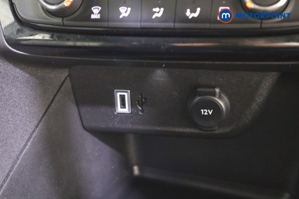 Vauxhall Corsa Design Manual Petrol Hatchback - Stock Number (1627965) - 8th supplementary image