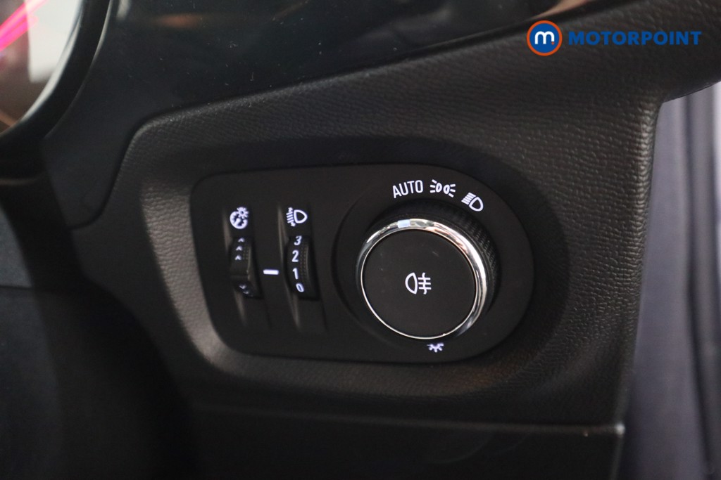 Vauxhall Corsa Design Manual Petrol Hatchback - Stock Number (1627974) - 13th supplementary image