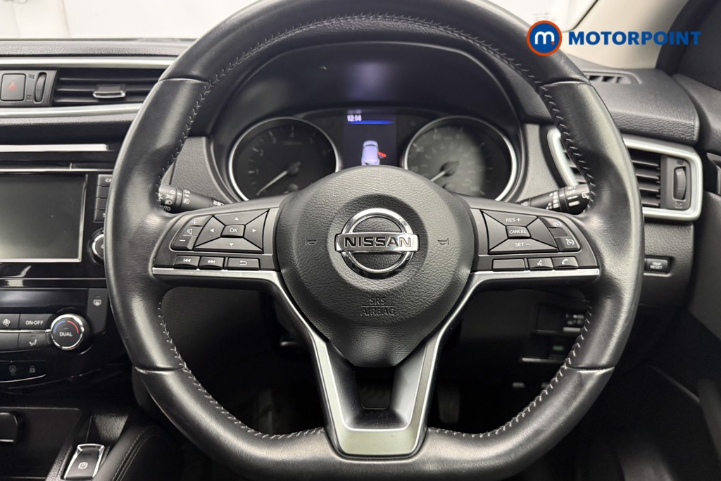 Nissan Qashqai Acenta Premium Automatic Petrol SUV - Stock Number (1628077) - 5th supplementary image