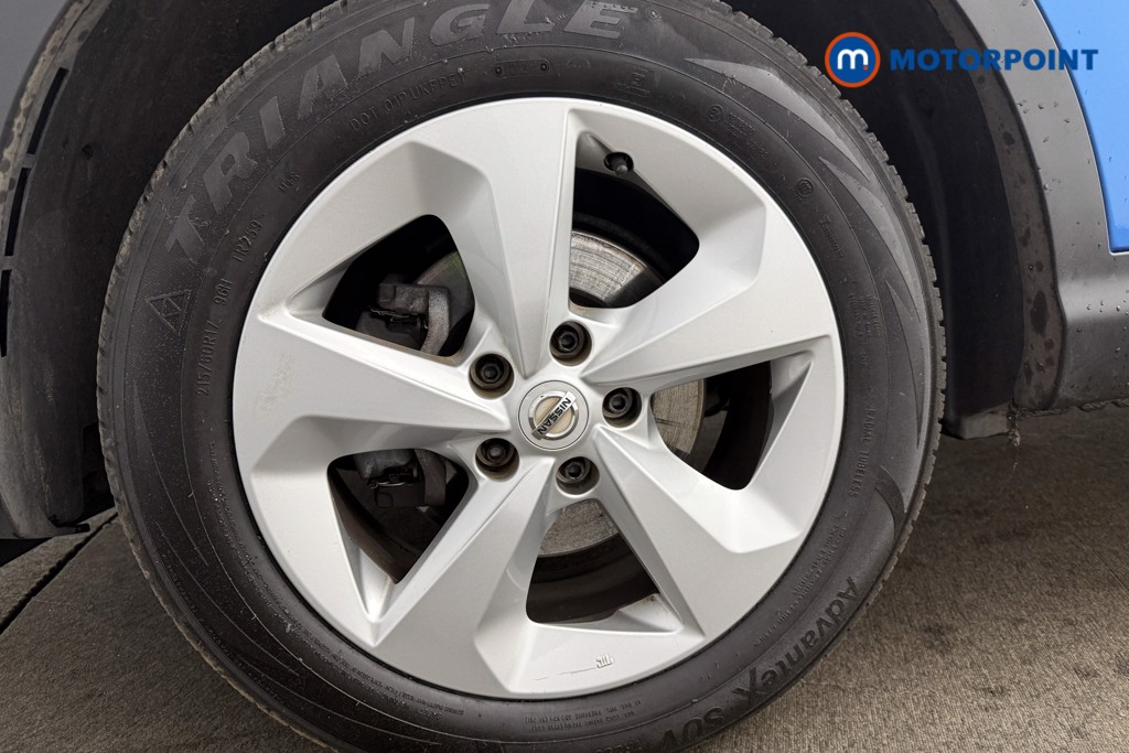 Nissan Qashqai Acenta Premium Automatic Petrol SUV - Stock Number (1628077) - 12th supplementary image