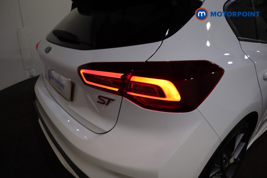 Ford Focus ST Manual Petrol Hatchback - Stock Number (1628160) - 32nd supplementary image