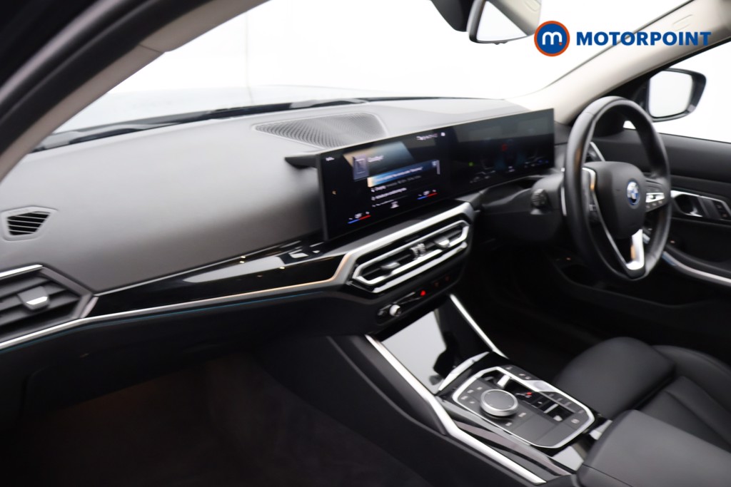 BMW 3 Series Sport Automatic Petrol Plug-In Hybrid Estate - Stock Number (1628281) - 17th supplementary image