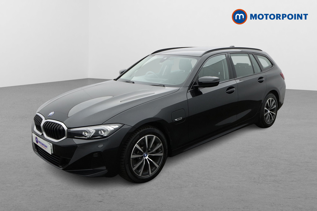 BMW 3 Series Sport Automatic Petrol Plug-In Hybrid Estate - Stock Number (1628281) - Passenger side front corner