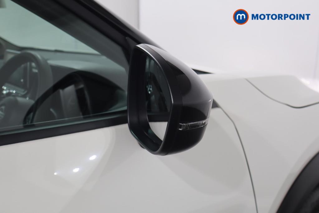 Nissan Juke Acenta Manual Petrol SUV - Stock Number (1628558) - 13th supplementary image