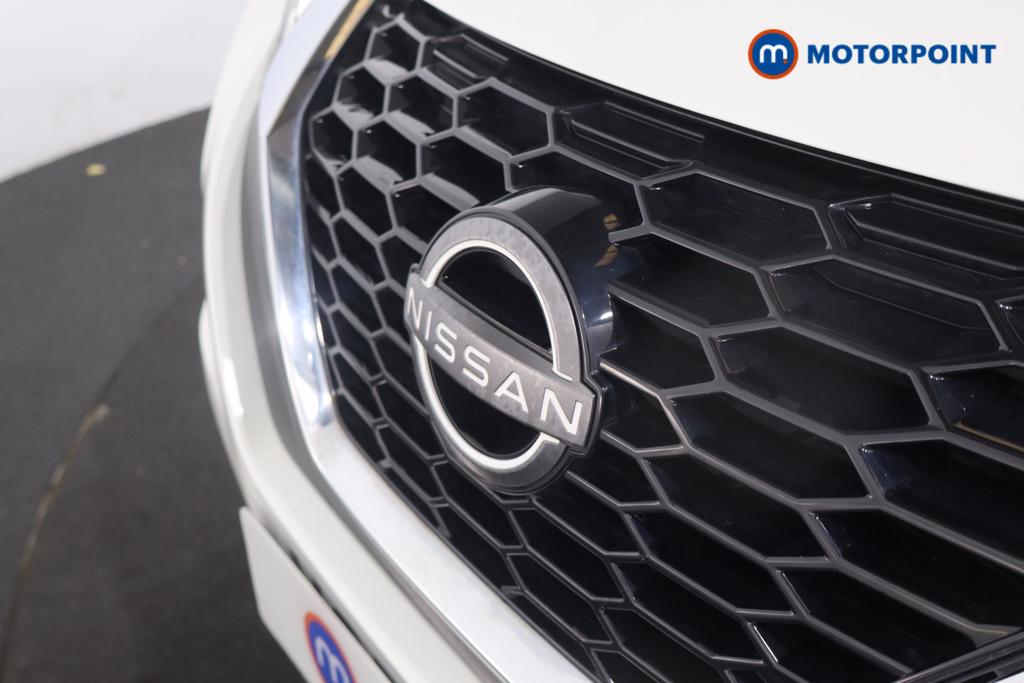 Nissan Juke Acenta Manual Petrol SUV - Stock Number (1628558) - 16th supplementary image