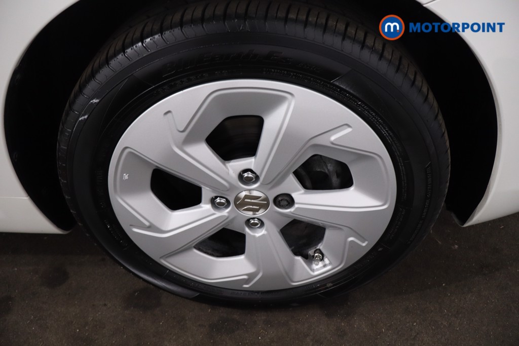 Suzuki Swift Motion Manual Petrol Hatchback - Stock Number (1628867) - 9th supplementary image