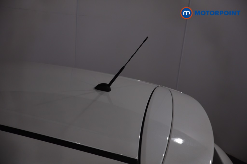 Suzuki Swift Motion Manual Petrol Hatchback - Stock Number (1628867) - 32nd supplementary image