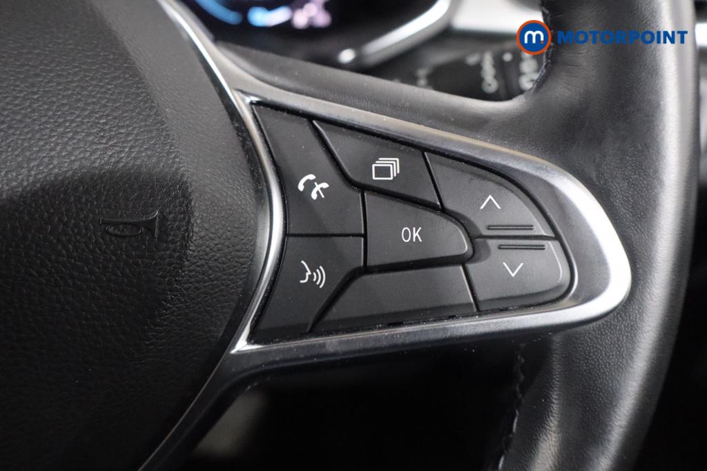 Renault Captur Launch Edition Automatic Petrol Plug-In Hybrid SUV - Stock Number (1629080) - 8th supplementary image