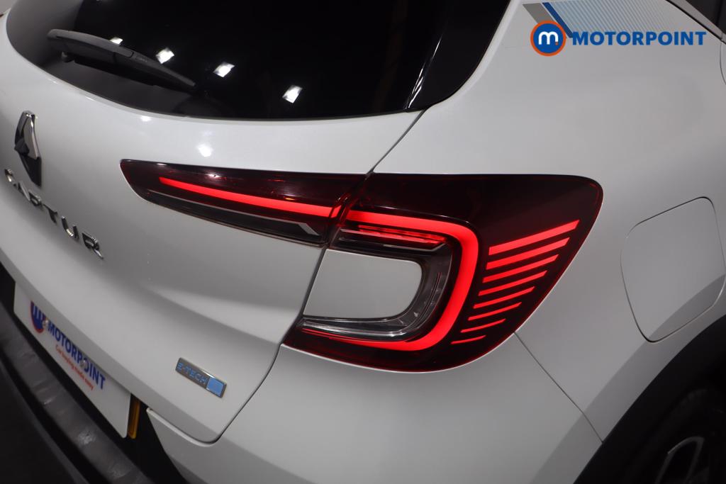 Renault Captur Launch Edition Automatic Petrol Plug-In Hybrid SUV - Stock Number (1629080) - 22nd supplementary image