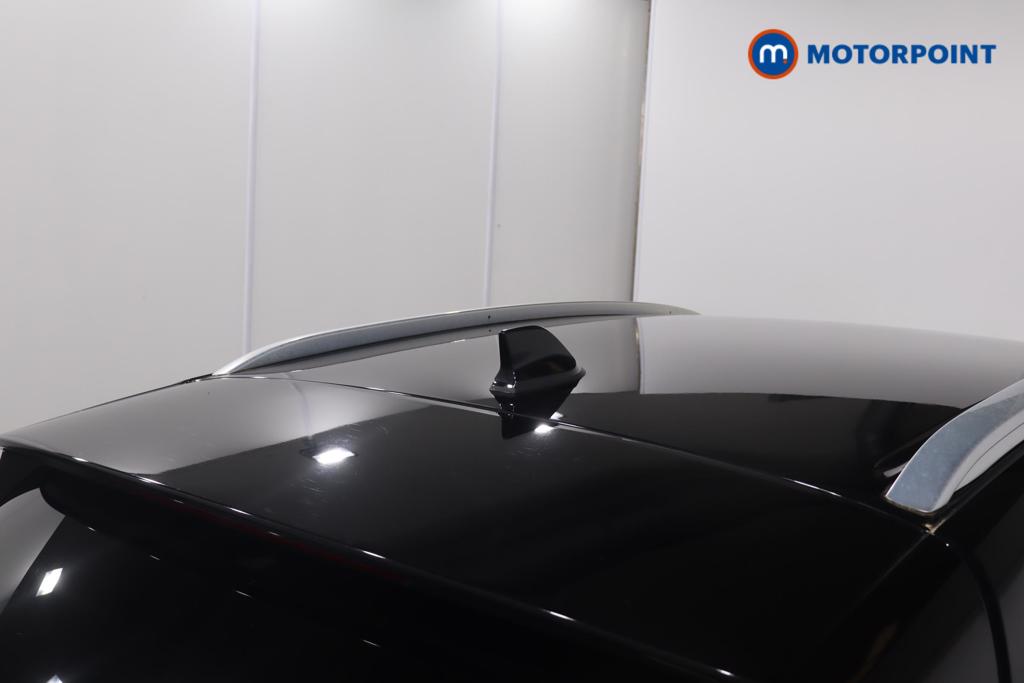 Renault Captur Launch Edition Automatic Petrol Plug-In Hybrid SUV - Stock Number (1629080) - 23rd supplementary image