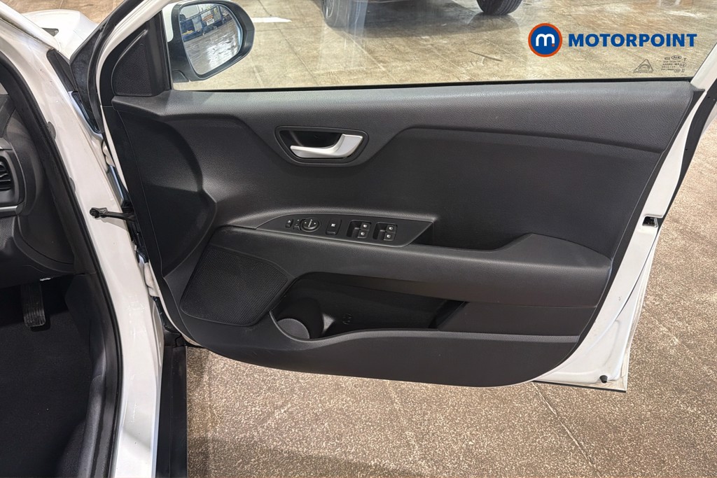 KIA Stonic 2 Manual Petrol SUV - Stock Number (1629551) - 19th supplementary image