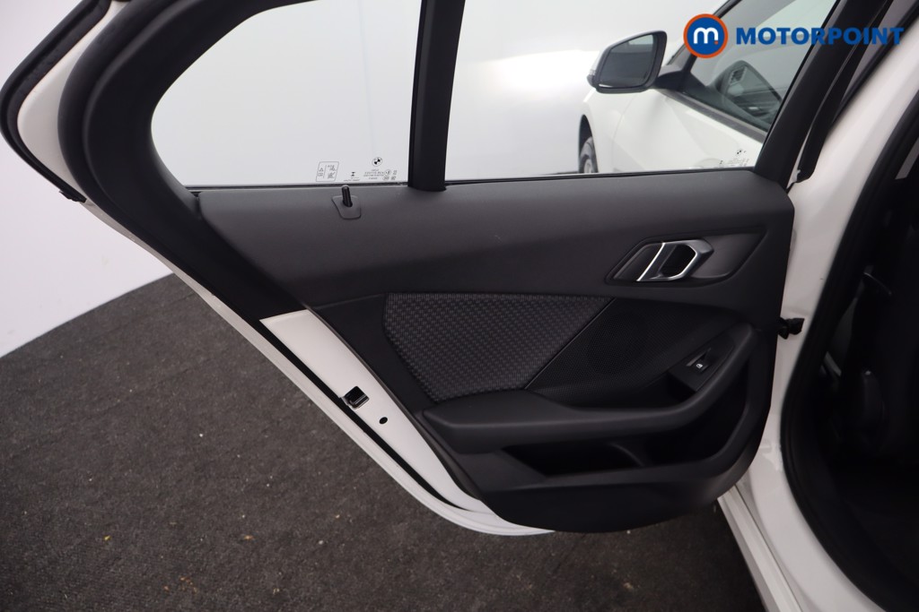 BMW 1 Series SE Automatic Petrol Hatchback - Stock Number (1629865) - 25th supplementary image