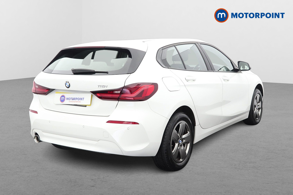 BMW 1 Series SE Automatic Petrol Hatchback - Stock Number (1629865) - Drivers side rear corner