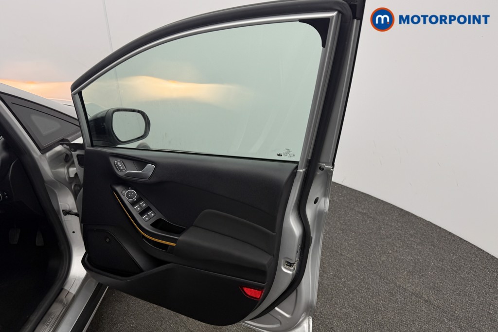 Ford Fiesta Active B-Pluso Play Manual Petrol Hatchback - Stock Number (1629909) - 14th supplementary image