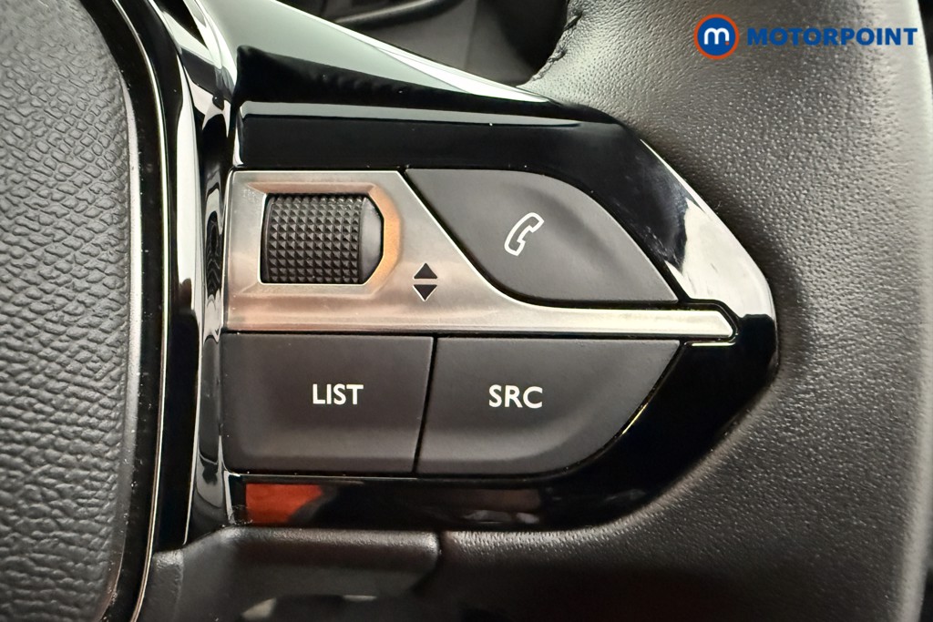 Peugeot 208 Allure Manual Petrol Hatchback - Stock Number (1630201) - 4th supplementary image