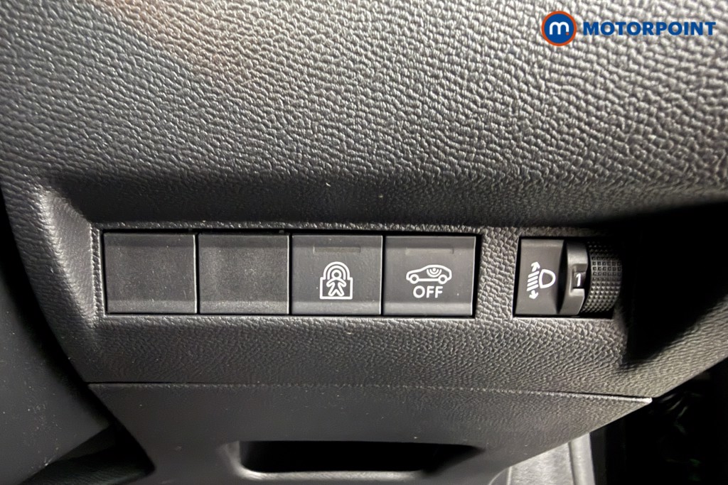 Peugeot 208 Allure Manual Petrol Hatchback - Stock Number (1630201) - 5th supplementary image