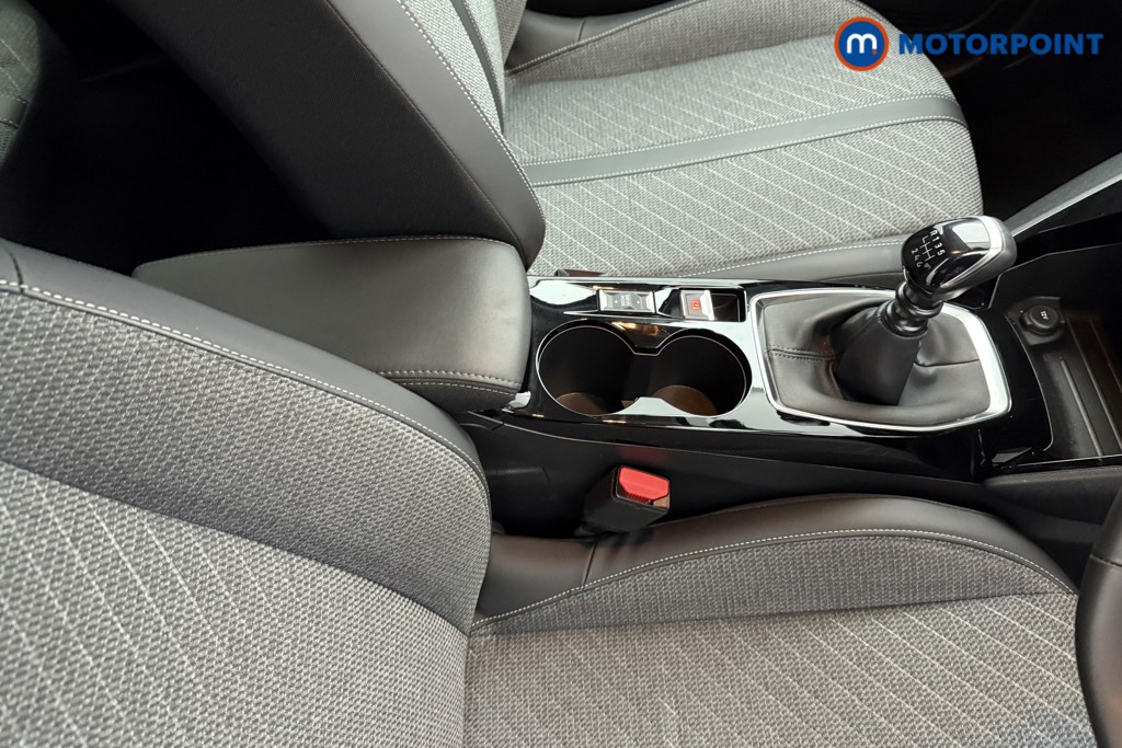 Peugeot 208 Allure Manual Petrol Hatchback - Stock Number (1630201) - 13th supplementary image