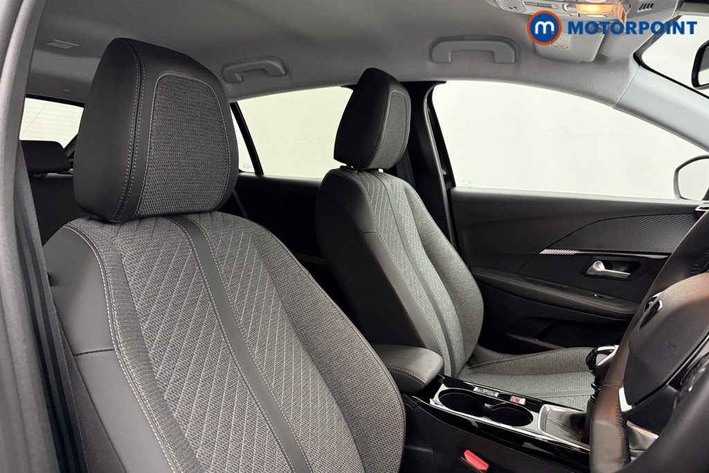 Peugeot 208 Allure Manual Petrol Hatchback - Stock Number (1630201) - 14th supplementary image