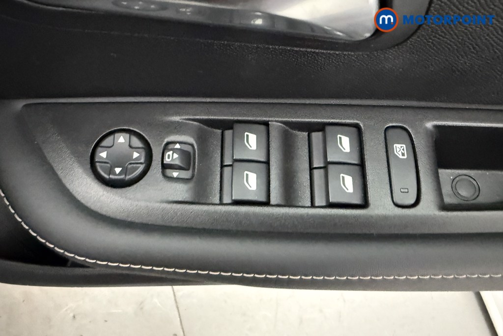 Peugeot 208 Allure Manual Petrol Hatchback - Stock Number (1630201) - 16th supplementary image