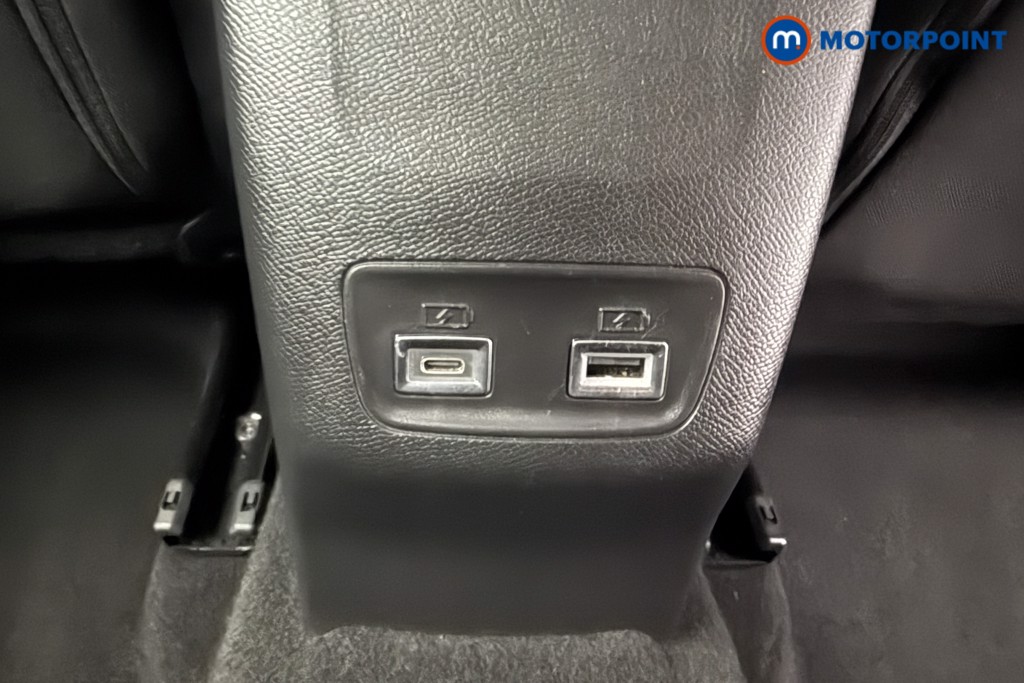 Peugeot 208 Allure Manual Petrol Hatchback - Stock Number (1630201) - 18th supplementary image