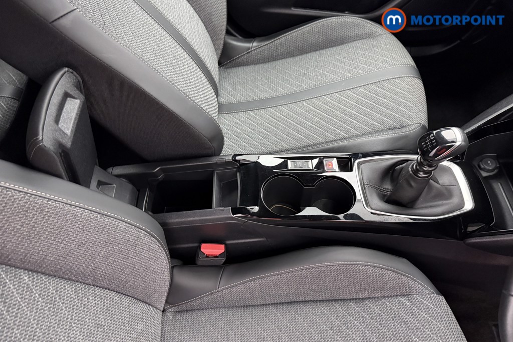 Peugeot 2008 Allure Manual Petrol SUV - Stock Number (1630205) - 11th supplementary image