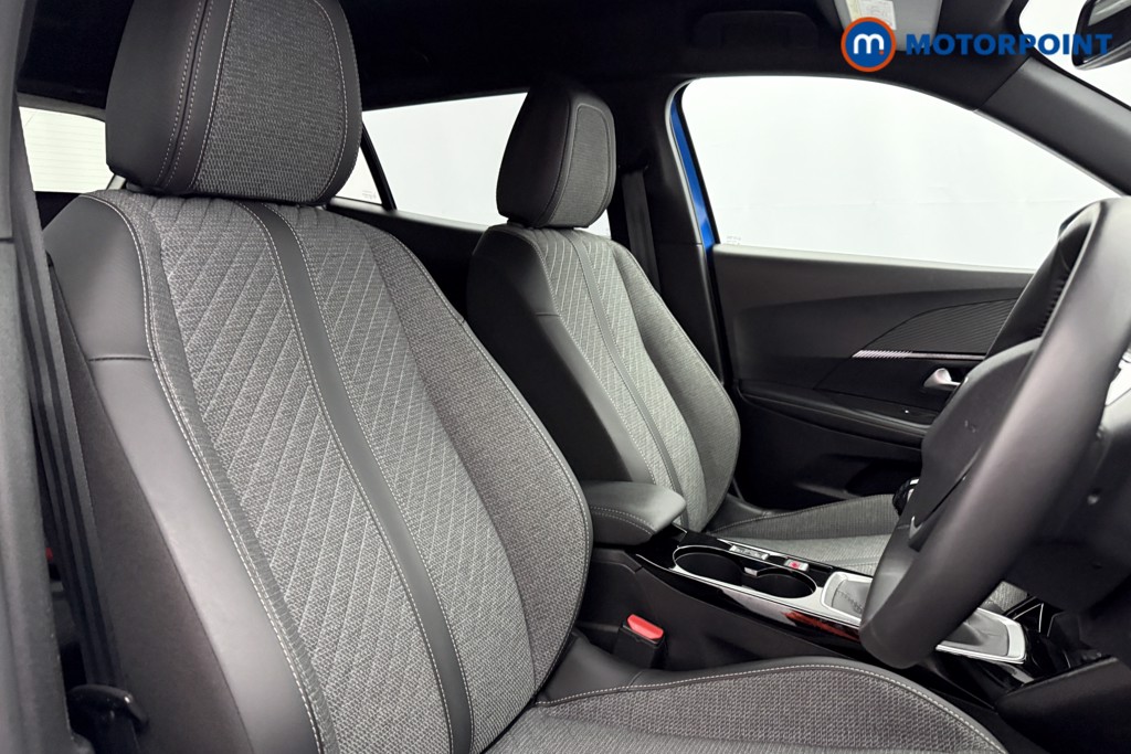 Peugeot 2008 Allure Manual Petrol SUV - Stock Number (1630205) - 13th supplementary image