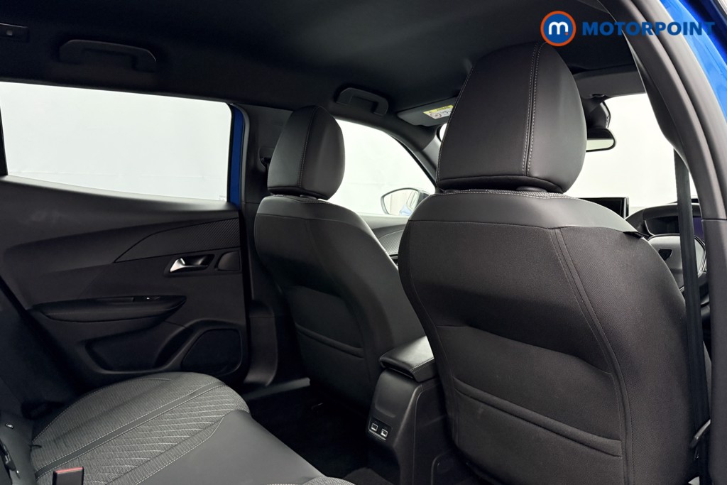 Peugeot 2008 Allure Manual Petrol SUV - Stock Number (1630205) - 16th supplementary image