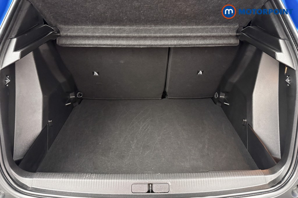 Peugeot 2008 Allure Manual Petrol SUV - Stock Number (1630205) - 19th supplementary image
