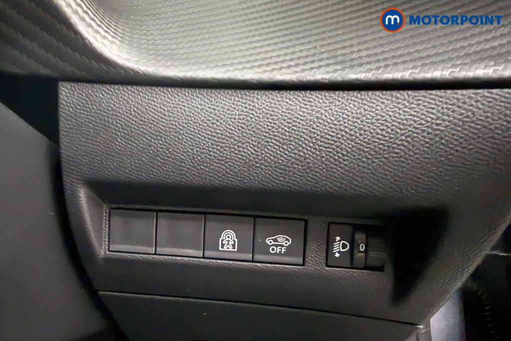 Peugeot 208 Allure Manual Petrol Hatchback - Stock Number (1630244) - 5th supplementary image