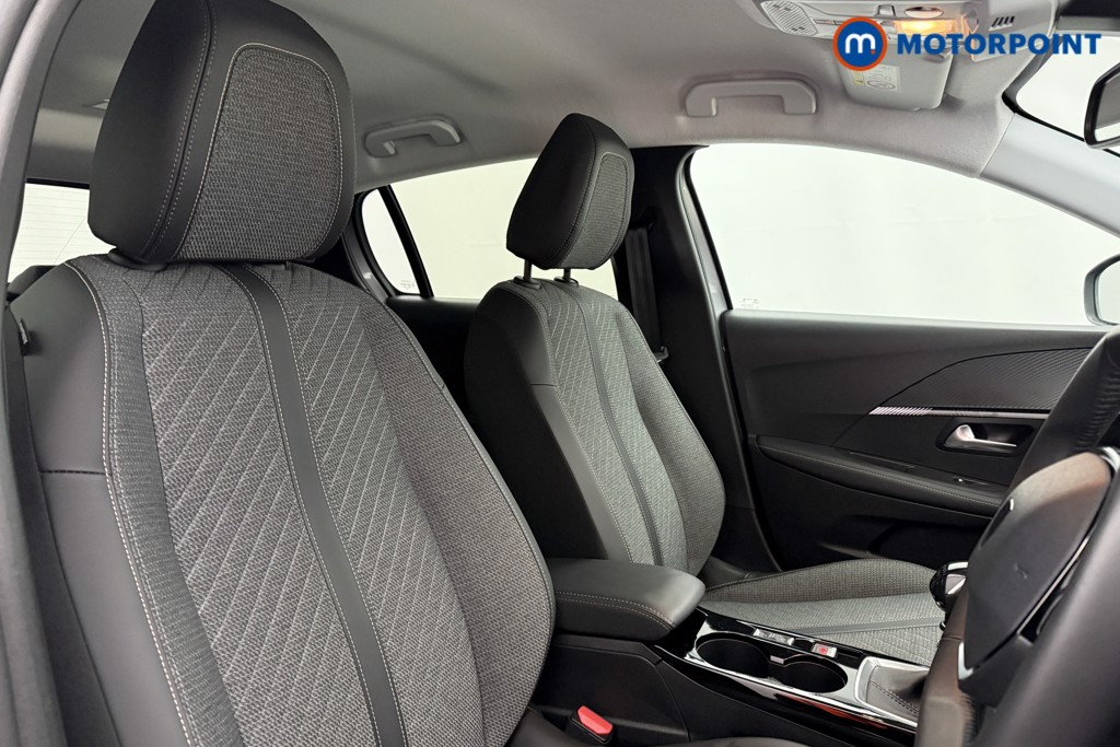 Peugeot 208 Allure Manual Petrol Hatchback - Stock Number (1630244) - 14th supplementary image