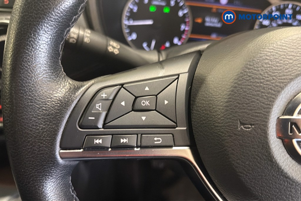 Nissan Juke Tekna Manual Petrol SUV - Stock Number (1630833) - 3rd supplementary image