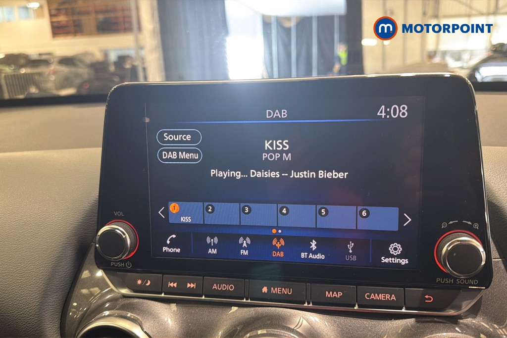 Nissan Juke Tekna Manual Petrol SUV - Stock Number (1630833) - 9th supplementary image