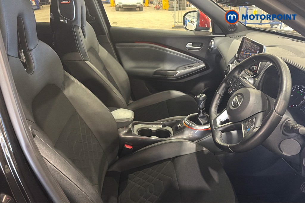 Nissan Juke Tekna Manual Petrol SUV - Stock Number (1630833) - 22nd supplementary image