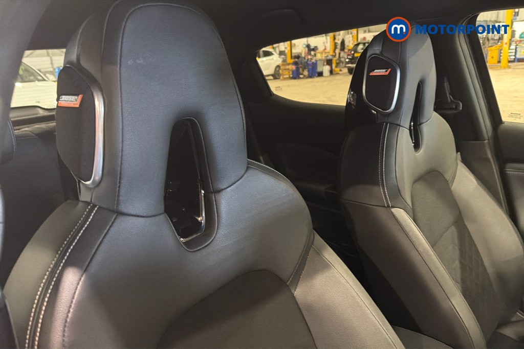 Nissan Juke Tekna Manual Petrol SUV - Stock Number (1630833) - 23rd supplementary image