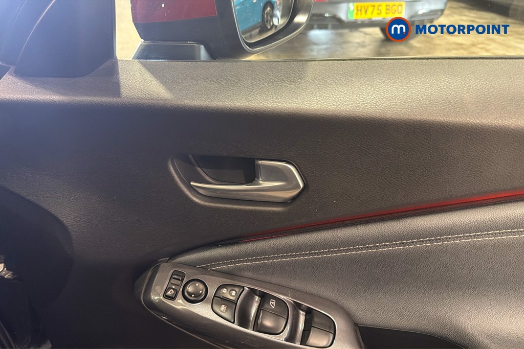 Nissan Juke Tekna Manual Petrol SUV - Stock Number (1630833) - 42nd supplementary image