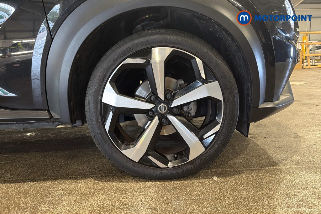 Nissan Juke Tekna Manual Petrol SUV - Stock Number (1630833) - 50th supplementary image