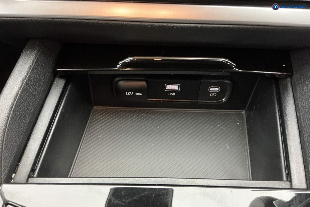 KIA Sportage 3 Automatic Petrol-Electric Hybrid SUV - Stock Number (1630852) - 16th supplementary image