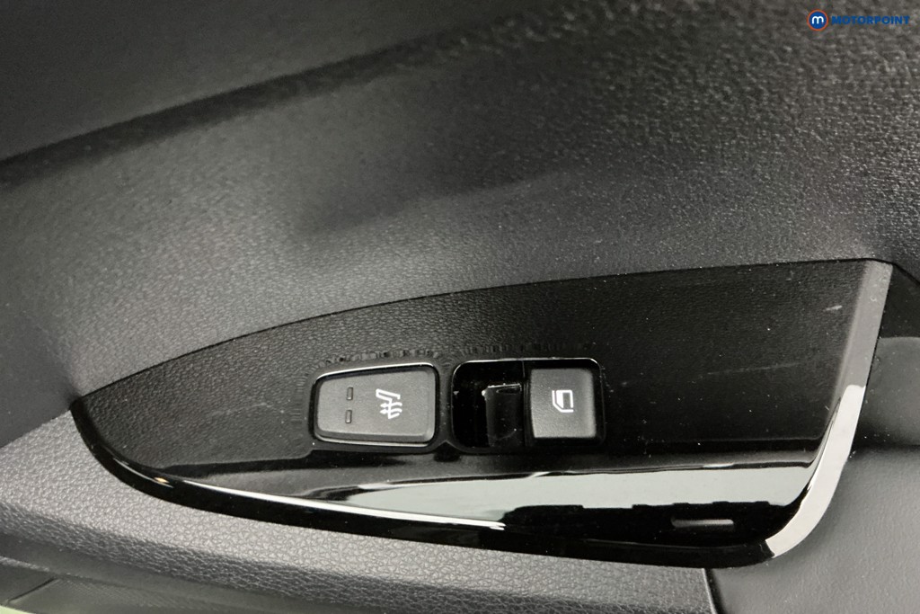 KIA Sportage 3 Automatic Petrol-Electric Hybrid SUV - Stock Number (1630852) - 29th supplementary image