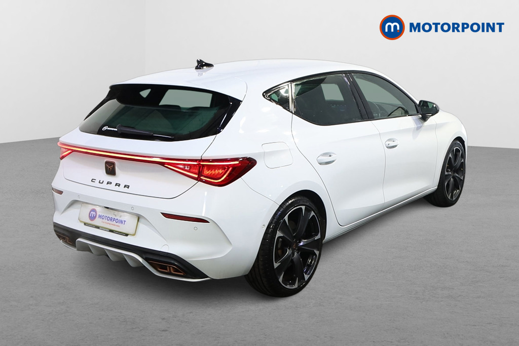 Cupra Leon VZ2 Automatic Petrol Plug-In Hybrid Hatchback - Stock Number (1630881) - Drivers side rear corner