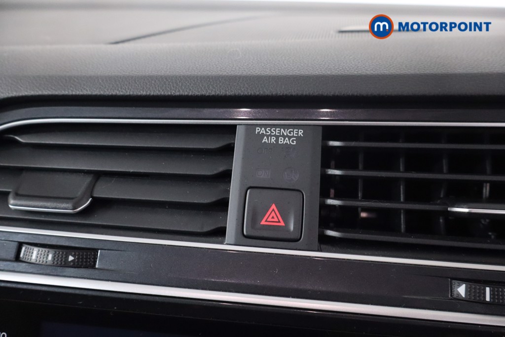 Volkswagen Tiguan Allspace Life Automatic Petrol SUV - Stock Number (1630964) - 18th supplementary image