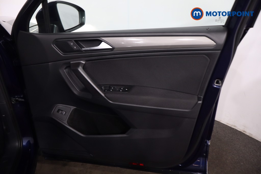 Volkswagen Tiguan Allspace Life Automatic Petrol SUV - Stock Number (1630964) - 23rd supplementary image