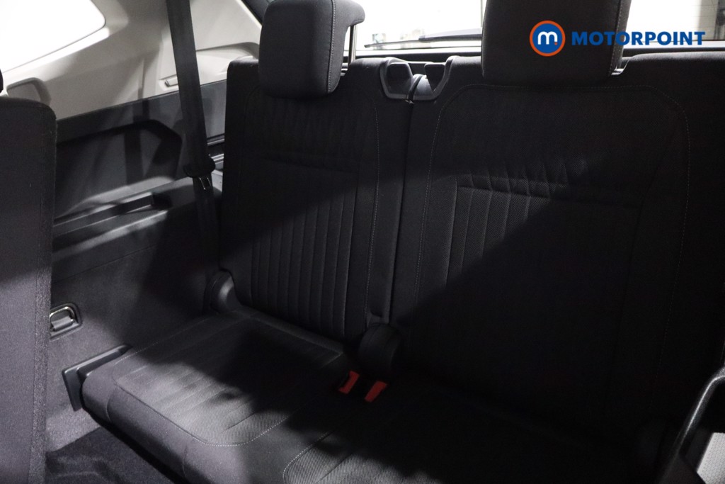 Volkswagen Tiguan Allspace Life Automatic Petrol SUV - Stock Number (1630964) - 27th supplementary image