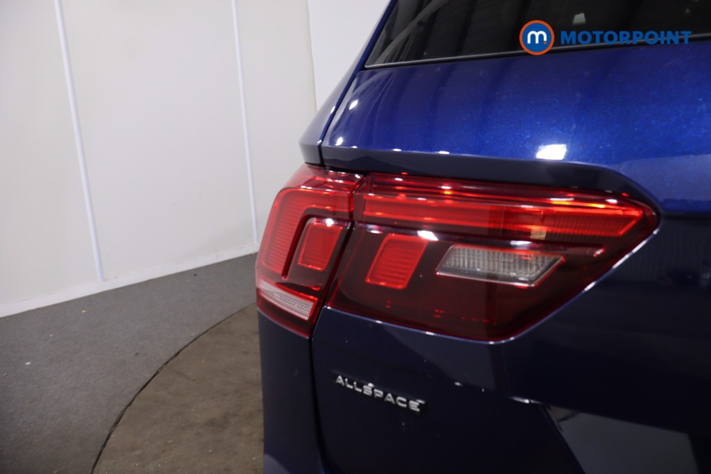 Volkswagen Tiguan Allspace Life Automatic Petrol SUV - Stock Number (1630964) - 36th supplementary image