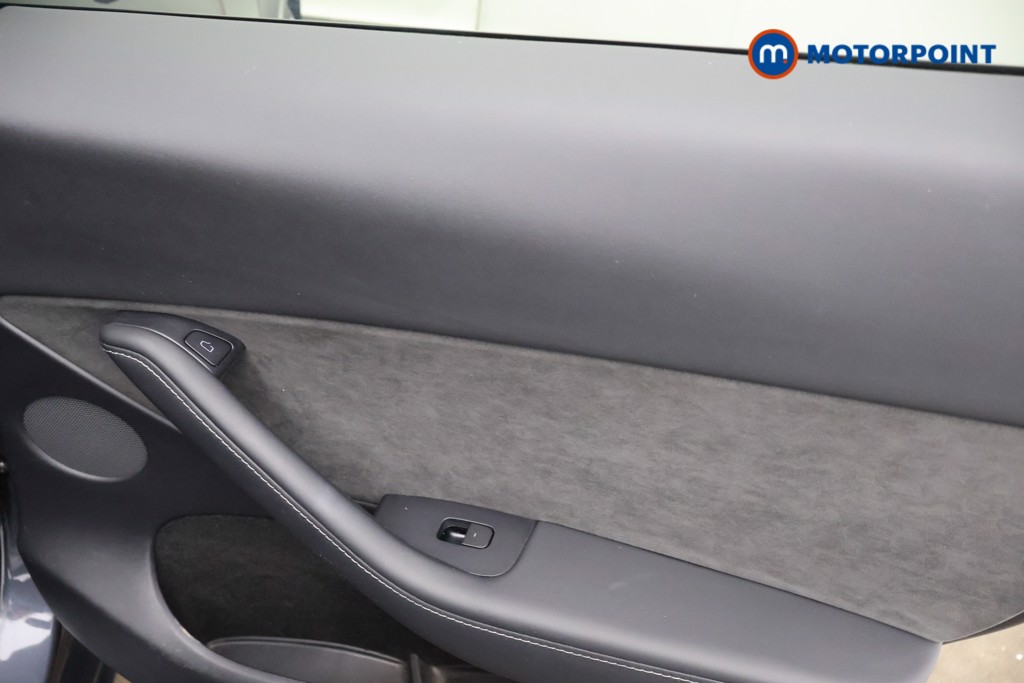 Tesla Model Y Rwd 5Dr Auto Automatic Electric SUV - Stock Number (1630984) - 14th supplementary image