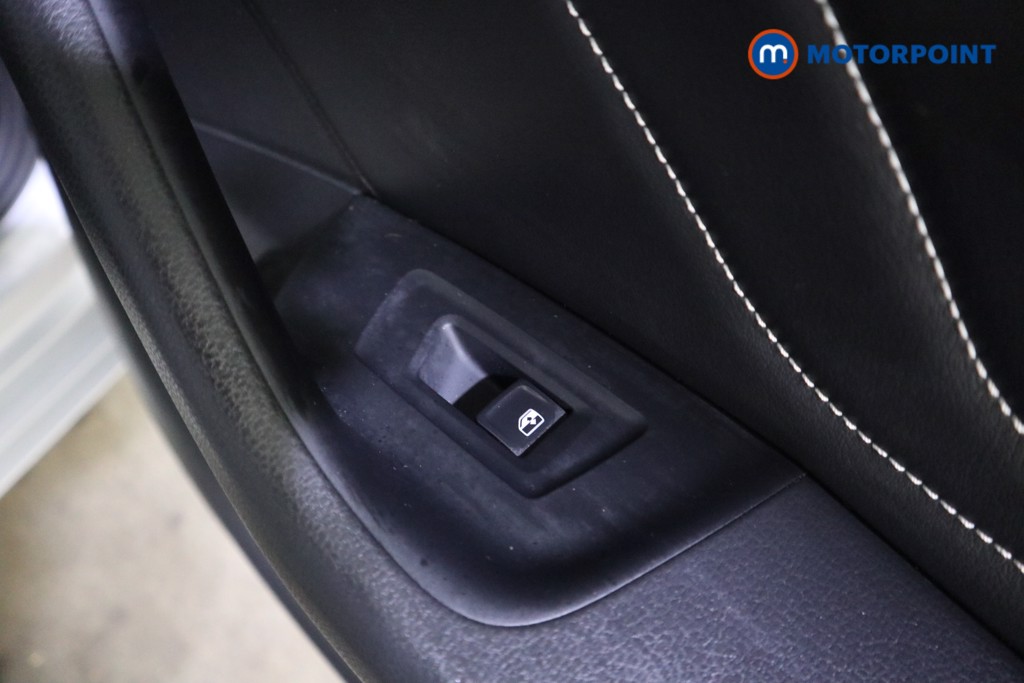 Volkswagen Passat Se Nav Automatic Petrol Estate - Stock Number (1631013) - 20th supplementary image