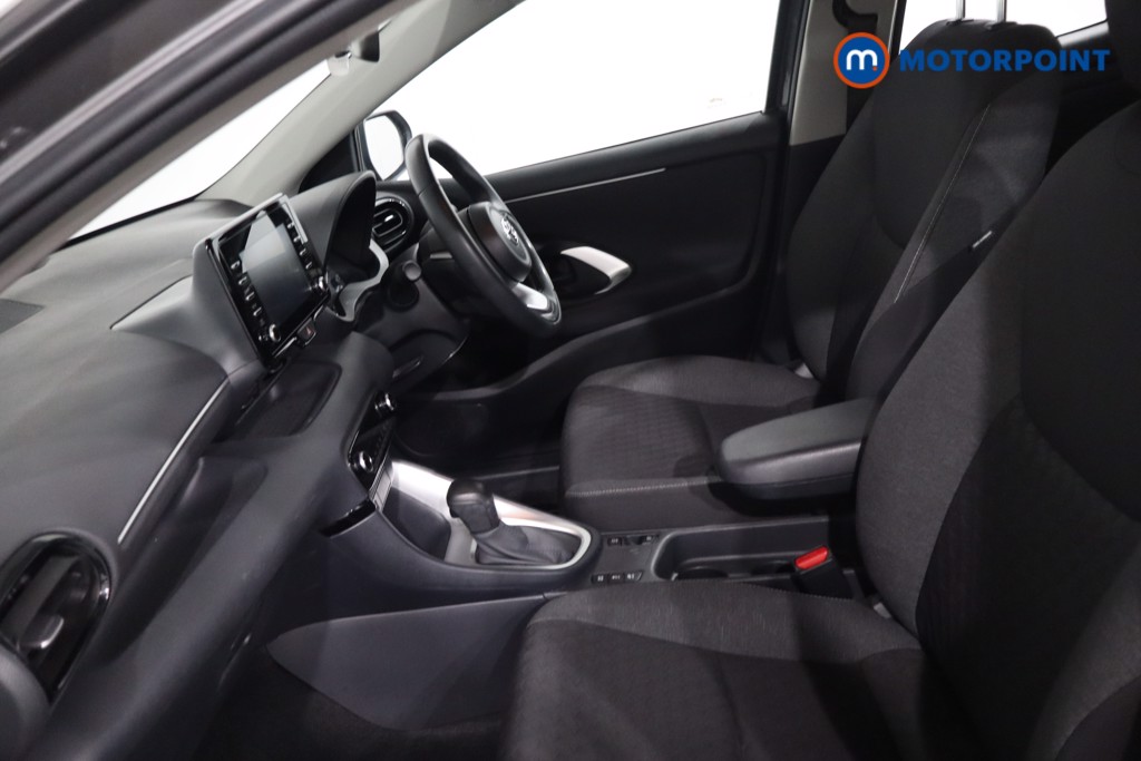 Toyota Yaris Icon Automatic Petrol-Electric Hybrid Hatchback - Stock Number (1631153) - 4th supplementary image